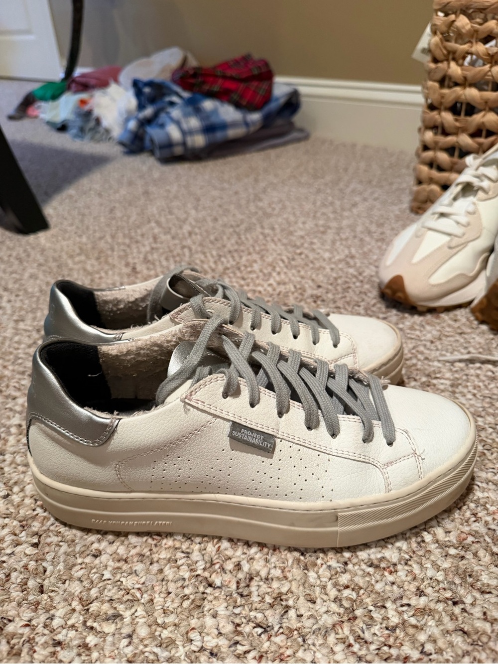 P448 Thea Women's Sneakers